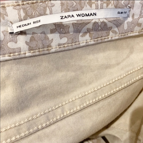 ZARA | Cream and Tan Medallion Design Slim Fit - Picture 3 of 6